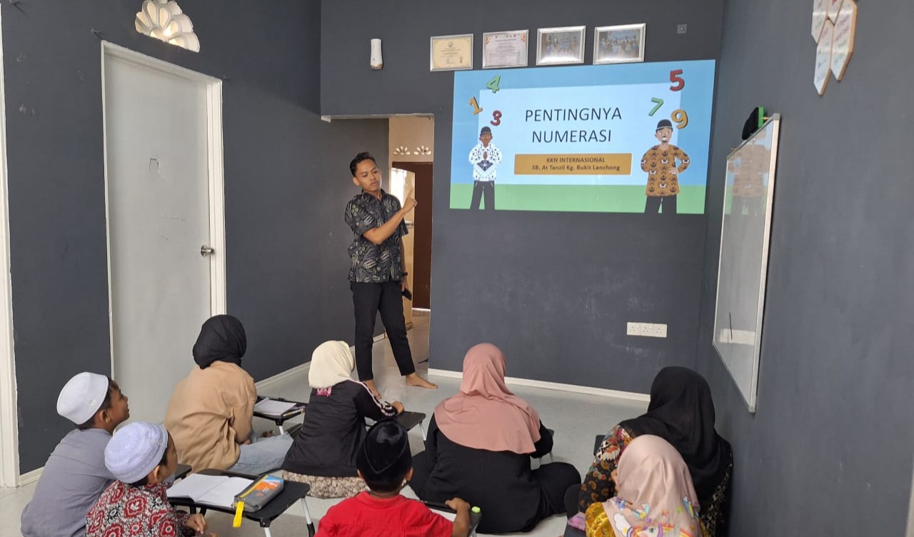 KKN Internasional STKIP PGRI Bangkalan